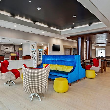 Holiday Inn Express & Suites Orlando- Lake Buena Vista By Ihg Eksteriør bilde