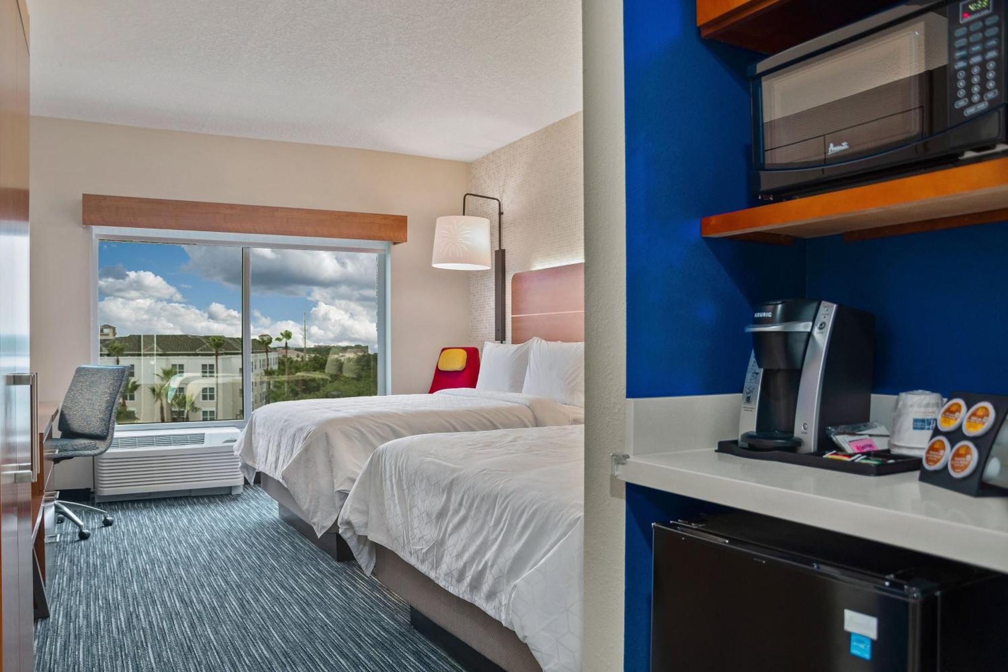 Holiday Inn Express & Suites Orlando- Lake Buena Vista By Ihg Eksteriør bilde